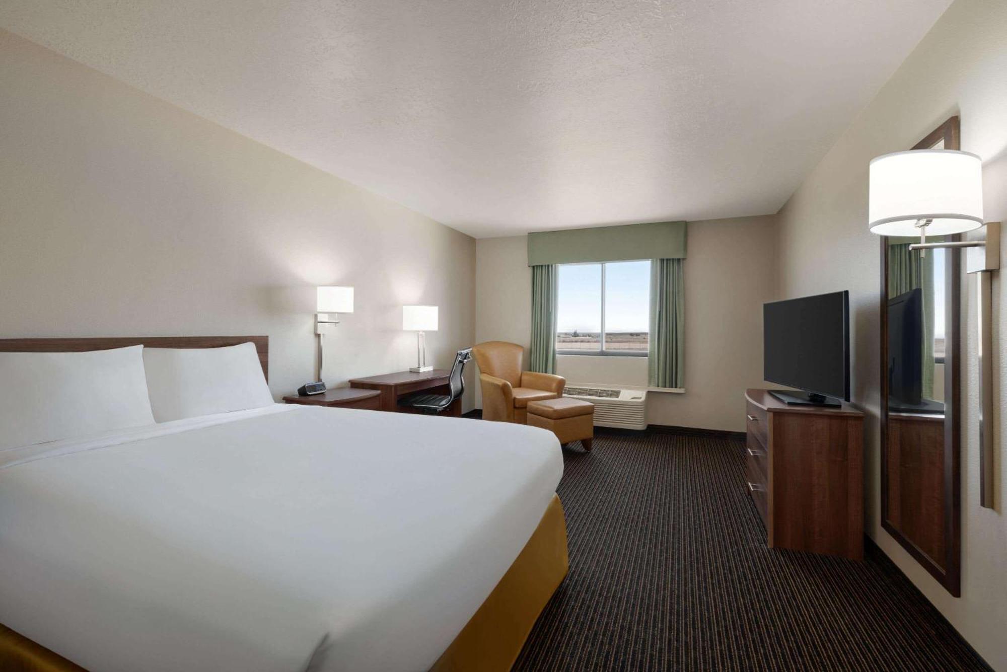 Travelodge By Wyndham Vaughn Dış mekan fotoğraf