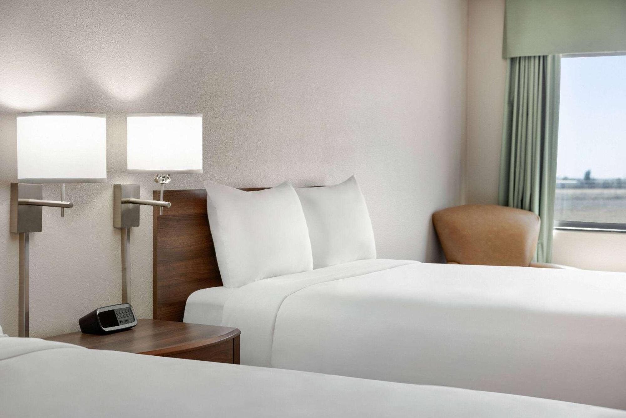 Travelodge By Wyndham Vaughn Dış mekan fotoğraf
