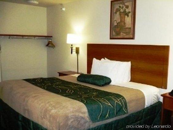 Travelodge By Wyndham Vaughn Oda fotoğraf